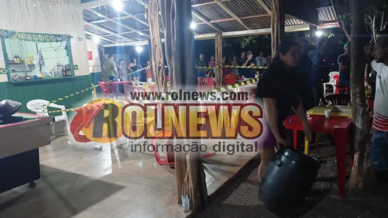 Foto 1 da matéria: Atualização: Homem morto a facadas durante bingo em Rolim de Moura teve suspeito identificado pela polícia