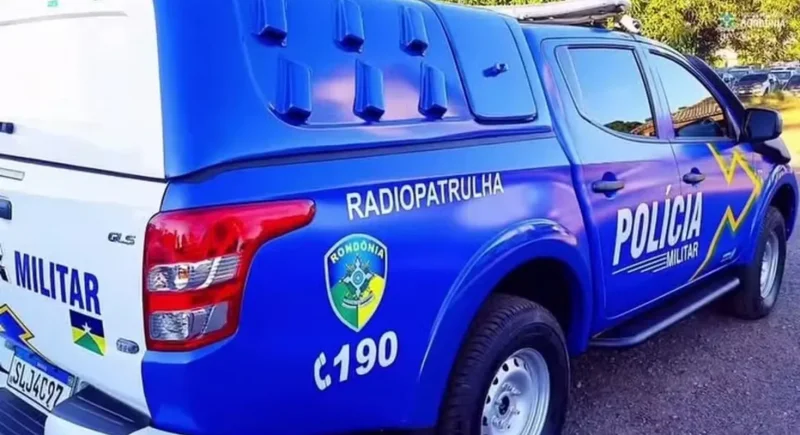 Homens invadem casa de coronel aposentado e forçam família a transferir R$ 8 mil em Porto Velho