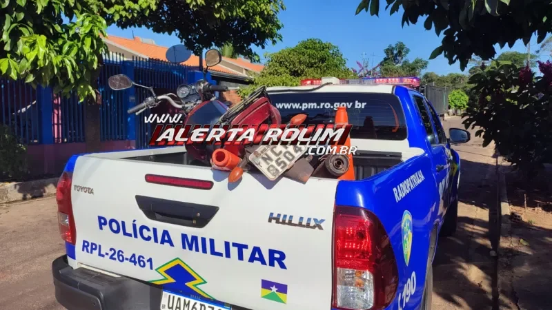 Moto furtada é recuperada pela Polícia Militar, em Rolim de Moura