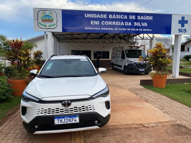 Prefeitura de Rolim de Moura fortalece atendimento em Nova Estrela com entrega de veículo e eletrocardiógrafo