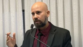 Vereador Edinho solicita revitalização de faixa de pedestres na Avenida 25 de...