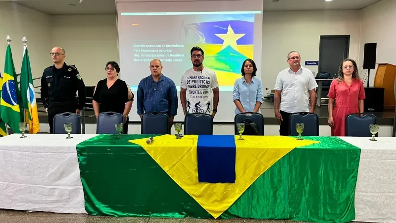 Foto 2 da matéria: Vereadora Janete Lins representa a Câmara Municipal na abertura da Semana Nacional e Estadual de Políticas sobre Drogas