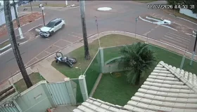 Jovem de 18 anos é arremessado e sofre traumatismo craniano em acidente entre...