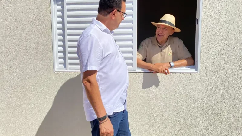 Foto 4 da matéria: Ao recepcionar Confúcio Moura, Aldo Júlio destaca parceria que garantiu R$ 67 milhões para Rolim de Moura