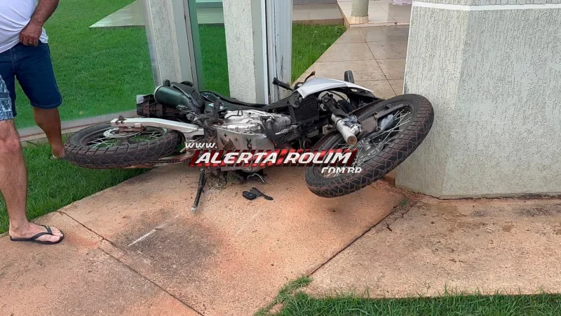 Foto 5 da matéria: Após lutar pela vida, jovem arremessado de moto em acidente em Rolim de Moura morre em Cacoal