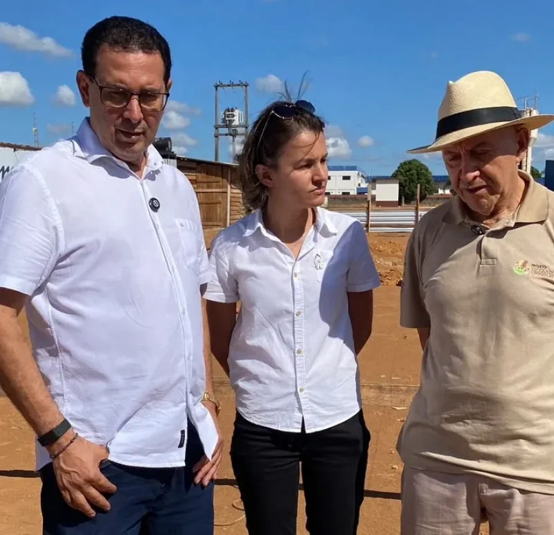 Na área da saúde, Aldo Júlio solicitou junto com a secretária Geiciane Louback, o apoio do senador para viabilizar recursos e articulações junto ao Governo Federal com o objetivo de implantar um centro de hemodiálise em Rolim de Moura.
