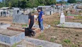 Homem desaparecido é encontrado morto dentro de túmulo em cemitério da...