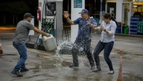 Homem é preso após jogar gasolina contra proprietária e funcionário de...