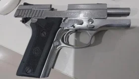 Homem é preso por porte ilegal de arma de fogo durante abordagem na BR-429