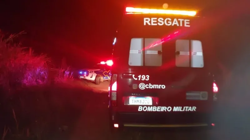 Foto 4 da matéria: Jovem morre após grave acidente próximo à ponte do Rio Anta na RO-383, em Rolim de Moura