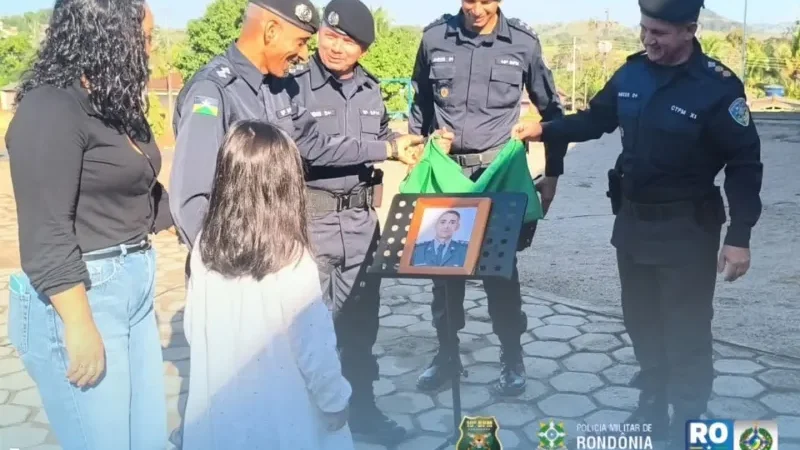 Foto 3 da matéria: Polícia Militar realiza solenidade de passagem de comando do Pelotão em Santa Luzia d'Oeste