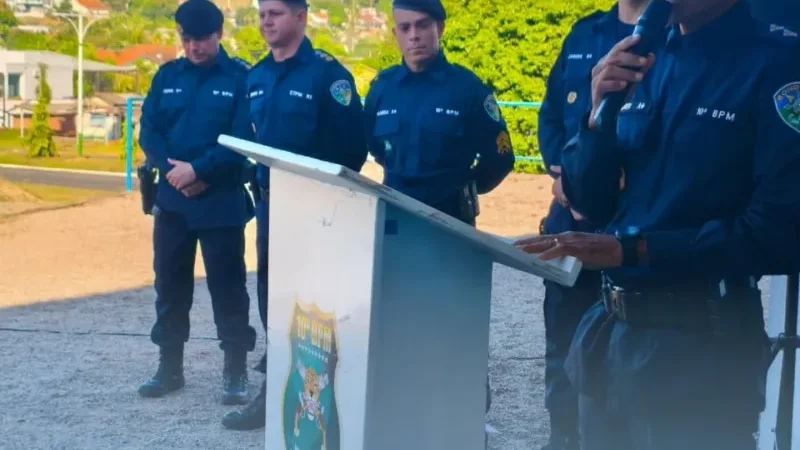 Foto 4 da matéria: Polícia Militar realiza solenidade de passagem de comando do Pelotão em Santa Luzia d'Oeste