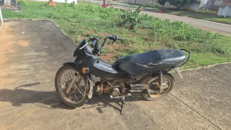 Polícia Militar recupera motocicleta furtada durante patrulhamento na zona rural de Nova Brasilandia