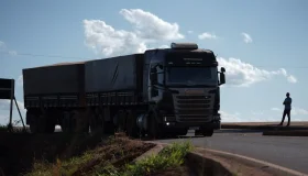 Refém de uma única rodovia: o alto custo da dependência da BR-364 para...