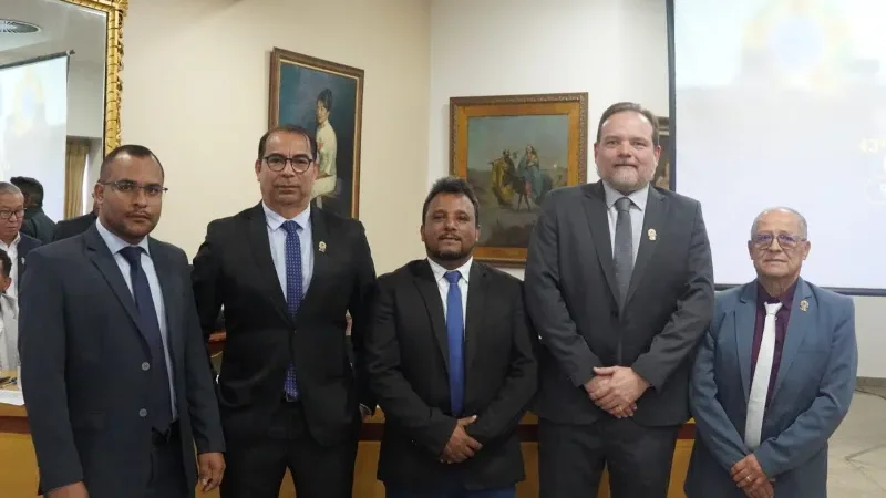 Foto 1 da matéria: Rolimourense assume coordenação nacional da Comissão de Exercício Profissional do CFT