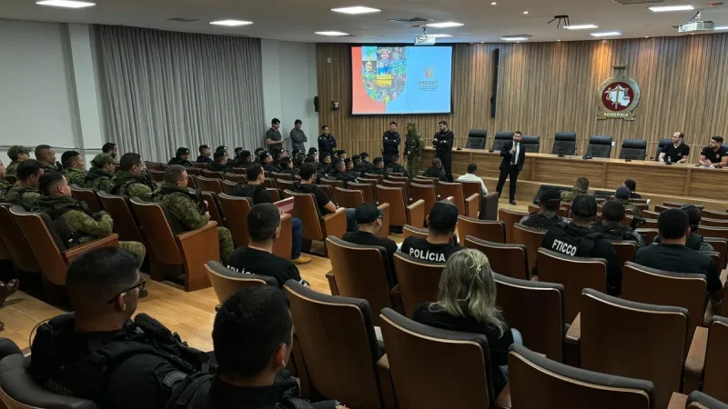 Sete pessoas são condenadas por integrar facção envolvida em ataques a...