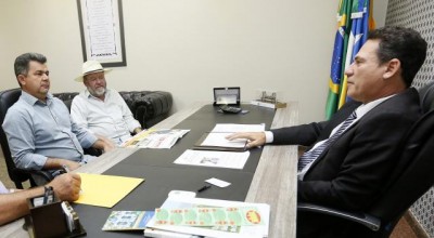 Maurão se reúne com prefeito e vereador de Alta Floresta do Oeste