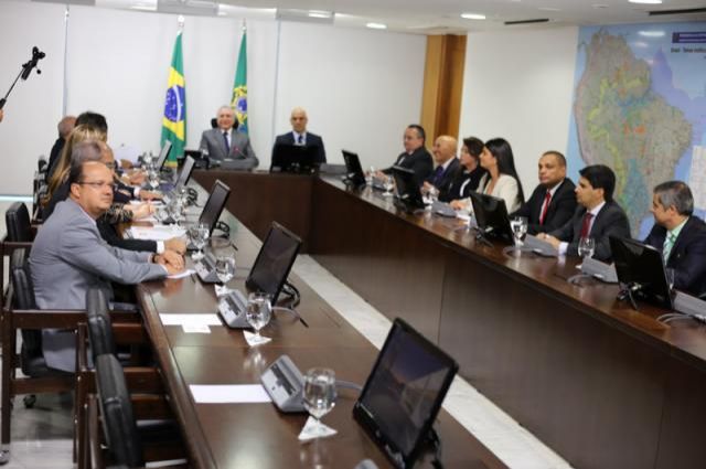 Governadores da Amazônia Legal assinam pacto federativo pela segurança pública