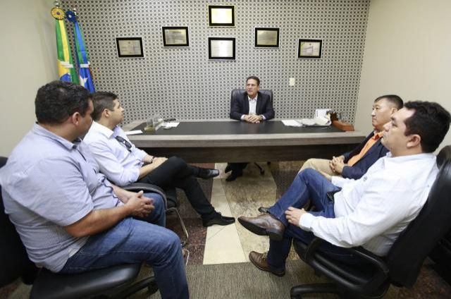 Maurão se reúne com empresário sul-coreano, que mostra interesse em investir em Rondônia