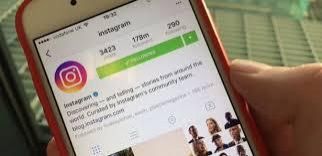 Aprenda a salvar histórias do Instagram automaticamente no seu celular