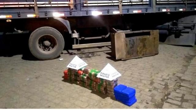 Caminhão de Rondônia é apreendido com quase 3 milhões em cocaína em Minas Gerais