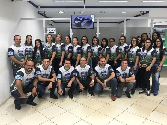 Equipe CrediSiS Sudoeste veste a camiseta da 31ª Copa Rotary
