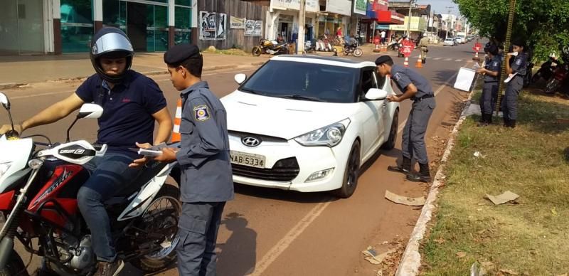 Polícia Mirim de Rolim de Moura, participam de atividades educativas de Trânsito, na abertura da Semana de Trânsito
