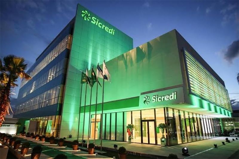 Na contramão dos grandes bancos, Sicredi abrirá 400 agências até 2020