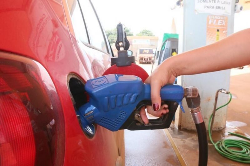 Preço da gasolina cai com medidas de prevenção ao coronavírus em Rolim de Moura