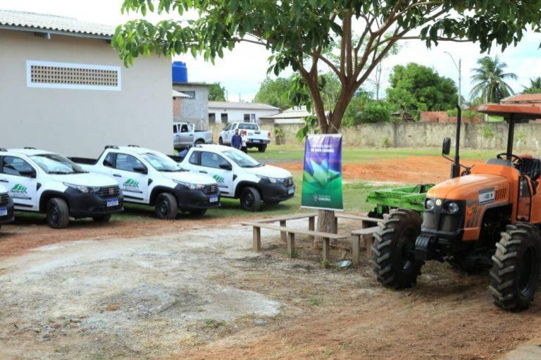 Entrega de veículos fortalece atendimento rural nas regiões da Zona da Mata e Vale do Guaporé