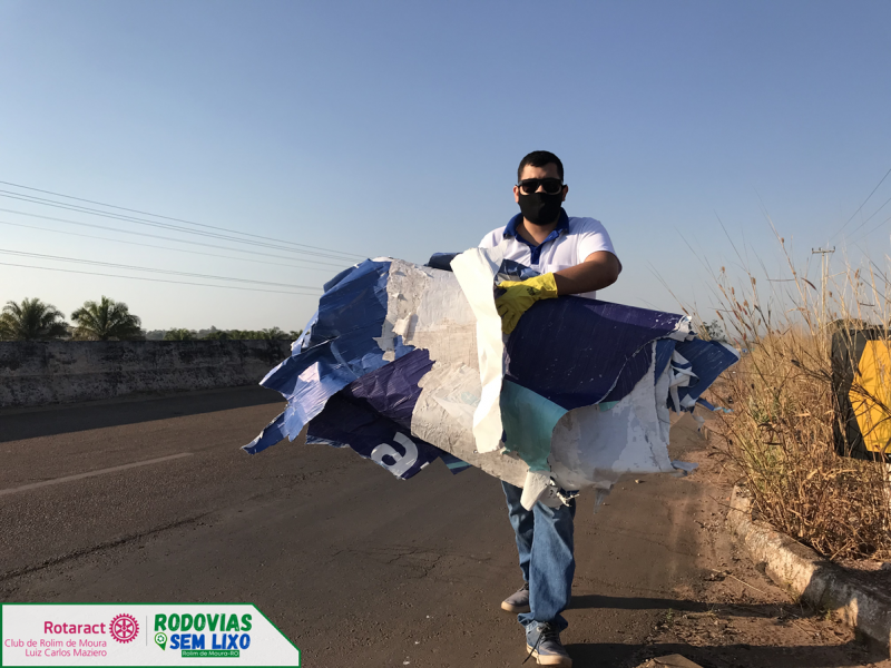 Rotaract Club promove projeto Rodovias Sem Lixo em Rolim de Moura