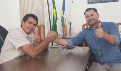 Diretor geral do DER visita Claudinho da Cascalheira e firma compromissos com Rolim de Moura