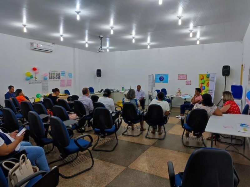 Professores do 1⁰ ao 5⁰ ano de Rolim de Moura participam de capacitação do projeto Jovens Empreendedores Primeiros Passos
