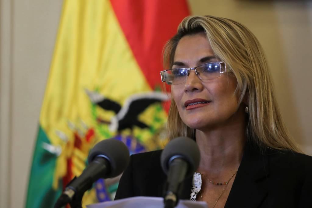 Ex-presidente boliviana é presa