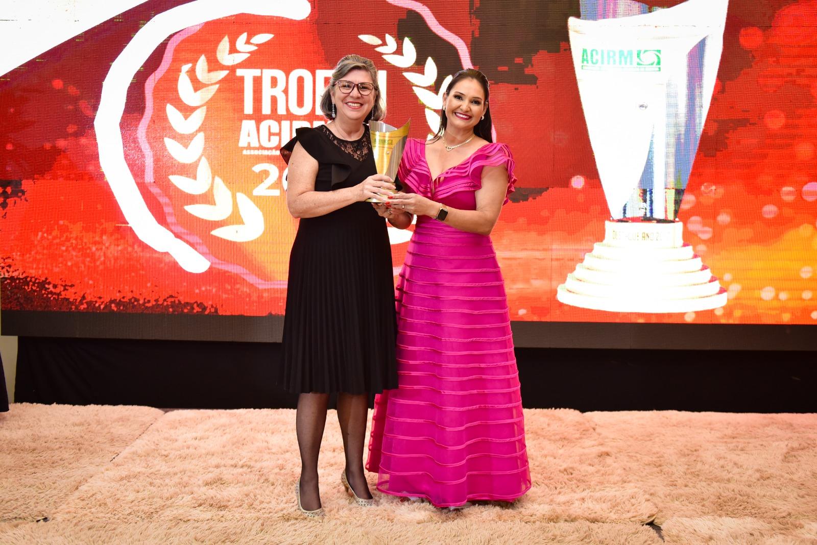 1º noite de entrega do “ Troféu Acirm” deste ano também homenageou parceiros da associação comercial 1º noite de entrega do “ Troféu Acirm” deste ano também homenageou parceiros da associação comercial