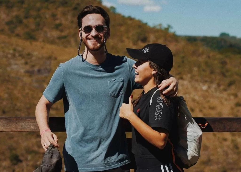 Michelle Bolsonaro anuncia que filha vai se casar com rondoniense