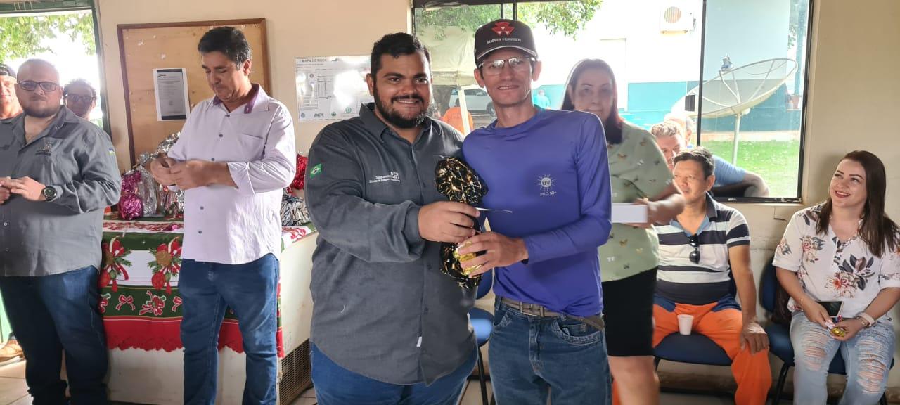 Servidores públicos do DER de Rolim de Moura participam de homenagem e café da manhã Servidores públicos do DER de Rolim de Moura participam de homenagem e café da manhã