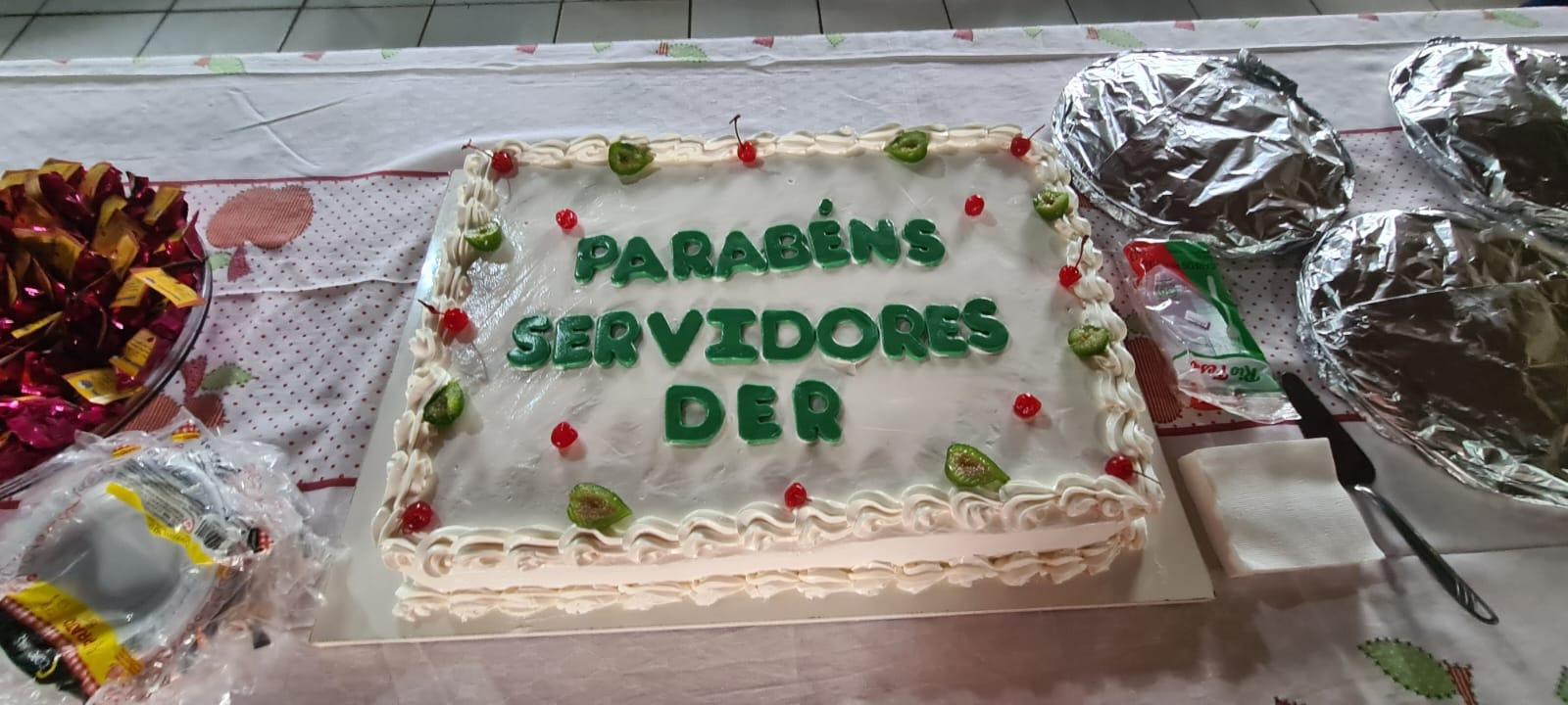 Servidores públicos do DER de Rolim de Moura participam de homenagem e café da manhã Servidores públicos do DER de Rolim de Moura participam de homenagem e café da manhã