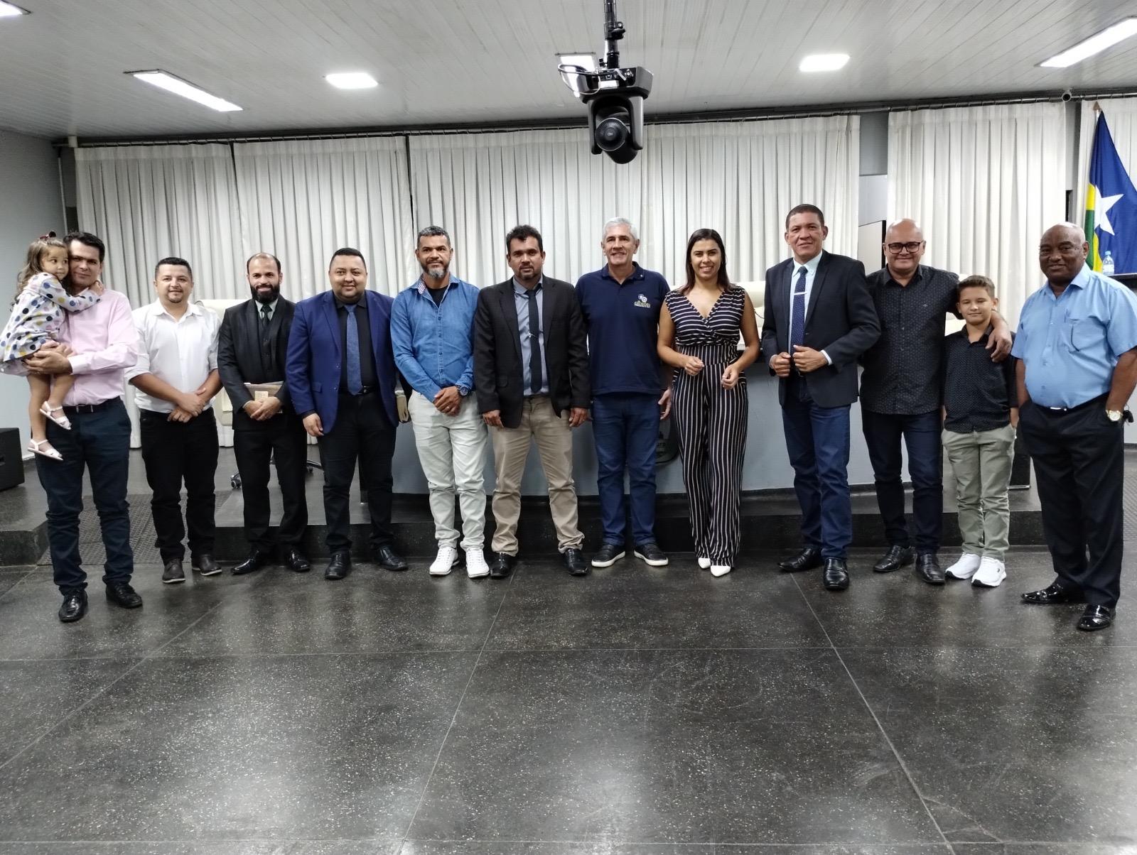 Câmara de Rolim de Moura celebra em Sessão Solene o Dia da Bíblia Câmara de Rolim de Moura celebra em Sessão Solene o Dia da Bíblia