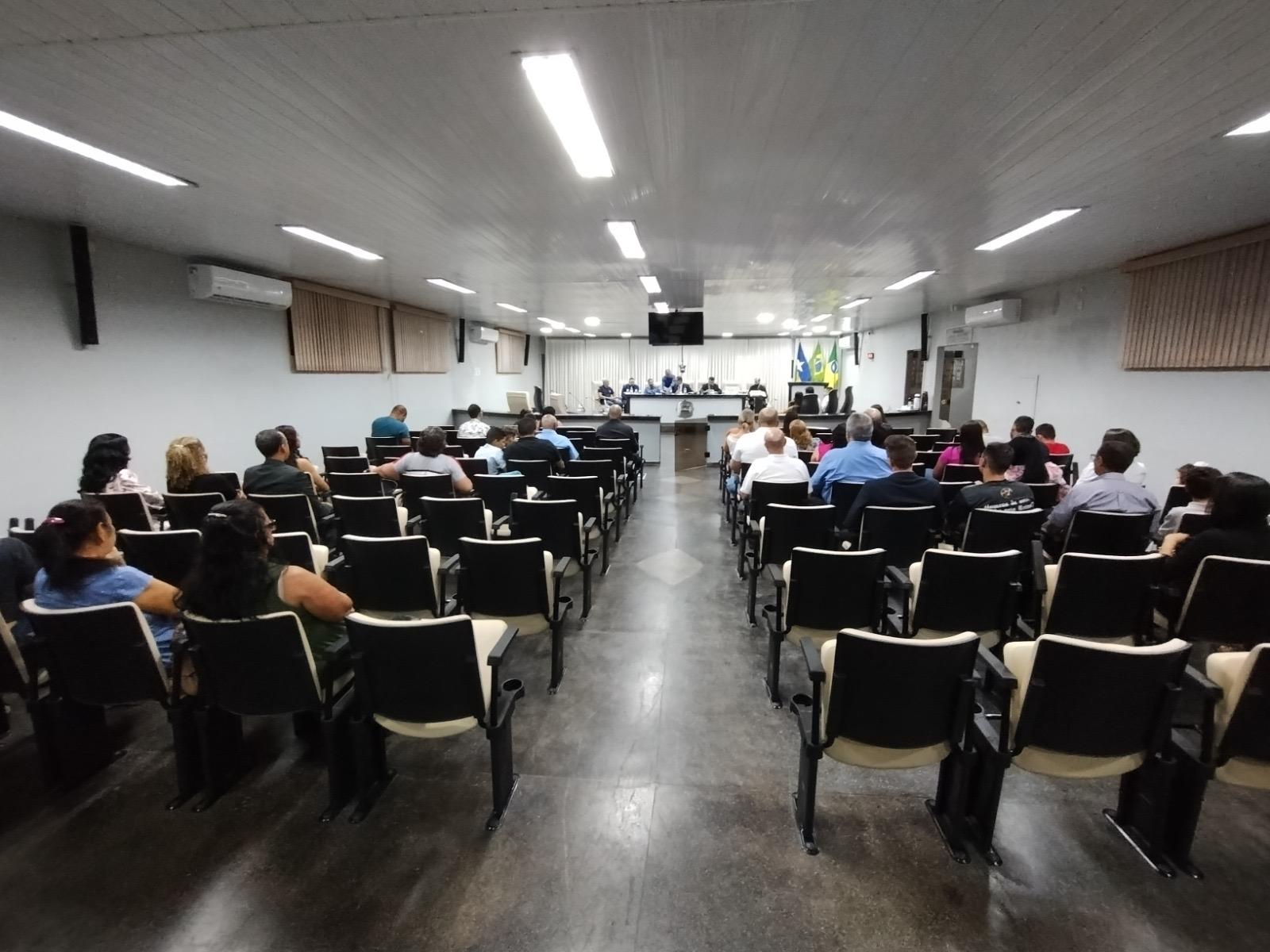 Câmara de Rolim de Moura celebra em Sessão Solene o Dia da Bíblia Câmara de Rolim de Moura celebra em Sessão Solene o Dia da Bíblia