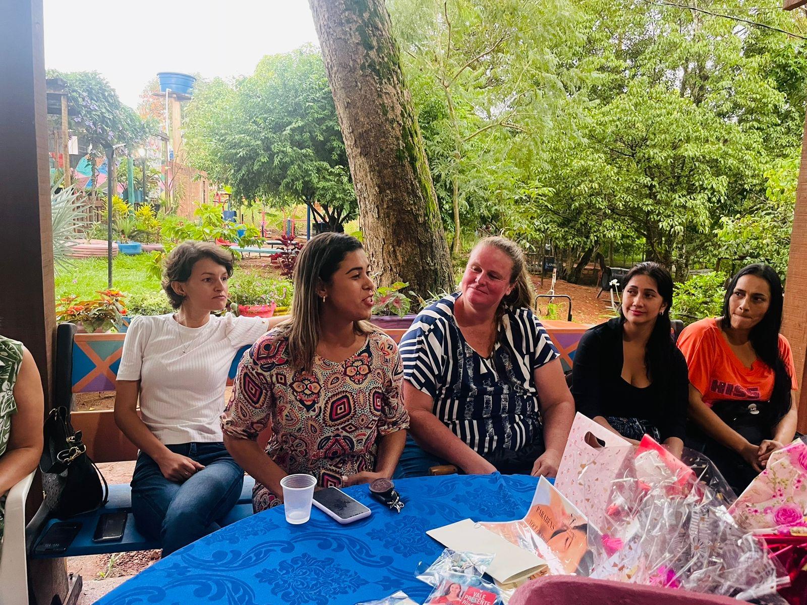 Em comemoração ao Dia da Mulher, ocorreu neste sábado, dia 16, a 2ª Roda de conversas sobre a fibromialgia Em comemoração ao Dia da Mulher, ocorreu neste sábado, dia 16, a 2ª Roda de conversas sobre a fibromialgia