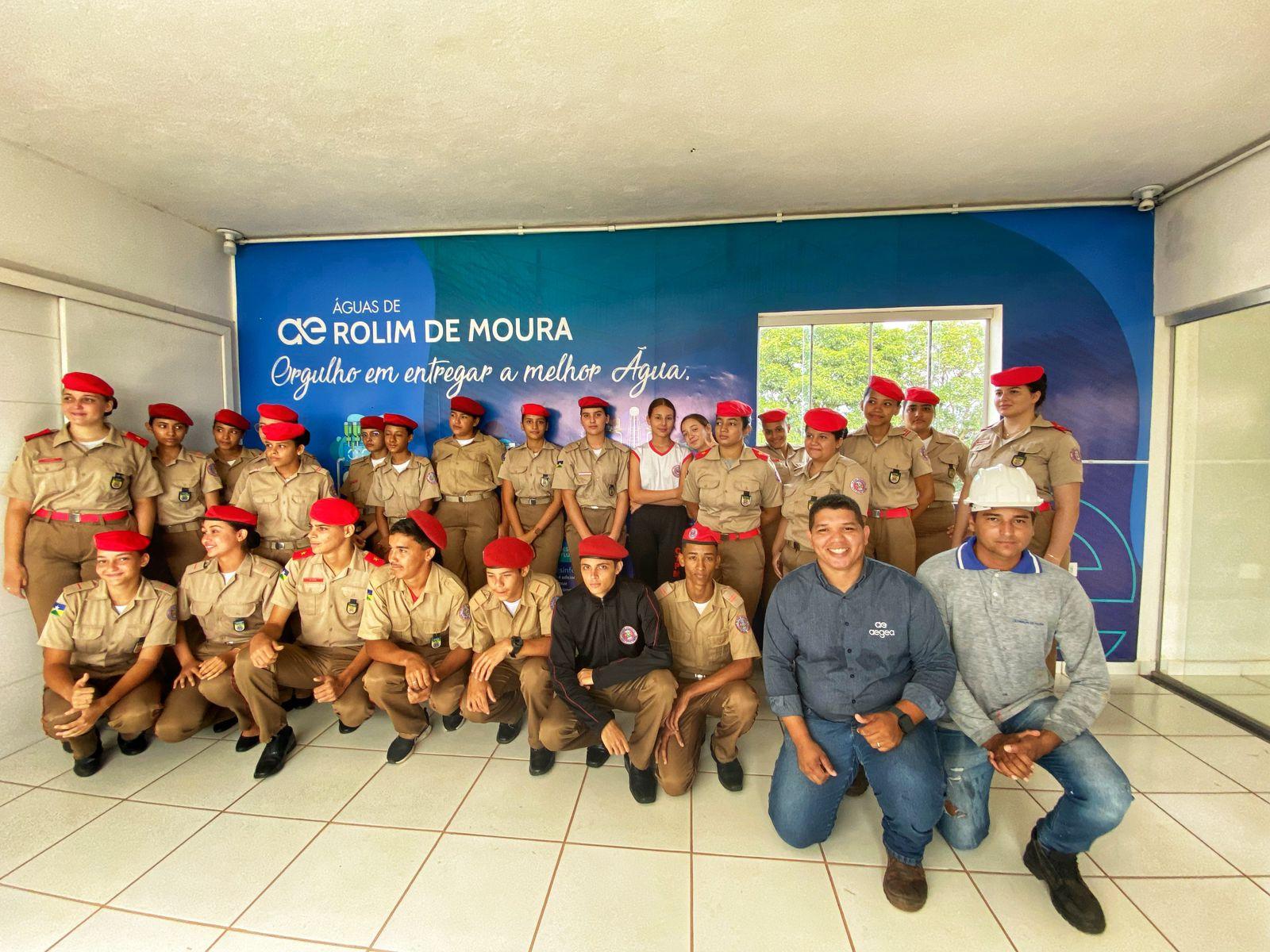 Estudantes participam de visitas guiadas à Estação de Tratamento de Água de Rolim de Moura Estudantes participam de visitas guiadas à Estação de Tratamento de Água de Rolim de Moura