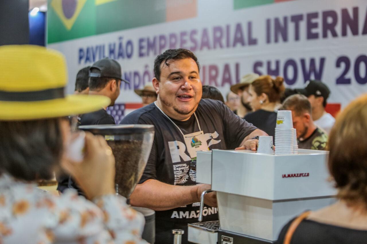 Café está presente do plantio à degustação na 11ª Rondônia Rural Show Internacional Café está presente do plantio à degustação na 11ª Rondônia Rural Show Internacional