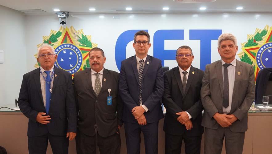 Plenário elege novos membros das comissões permanentes Plenário elege novos membros das comissões permanentes