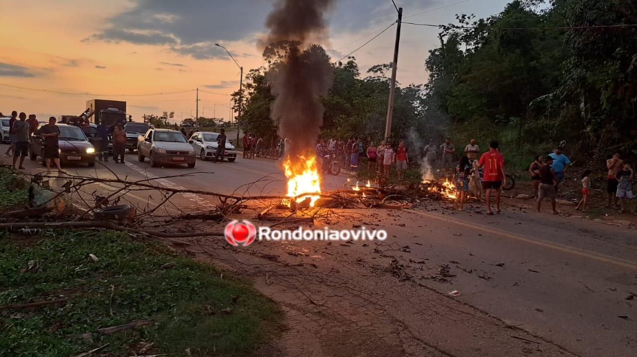 Moradores da vila DNIT fecham BR-319 em protesto em Porto Velho Moradores da vila DNIT fecham BR-319 em protesto em Porto Velho