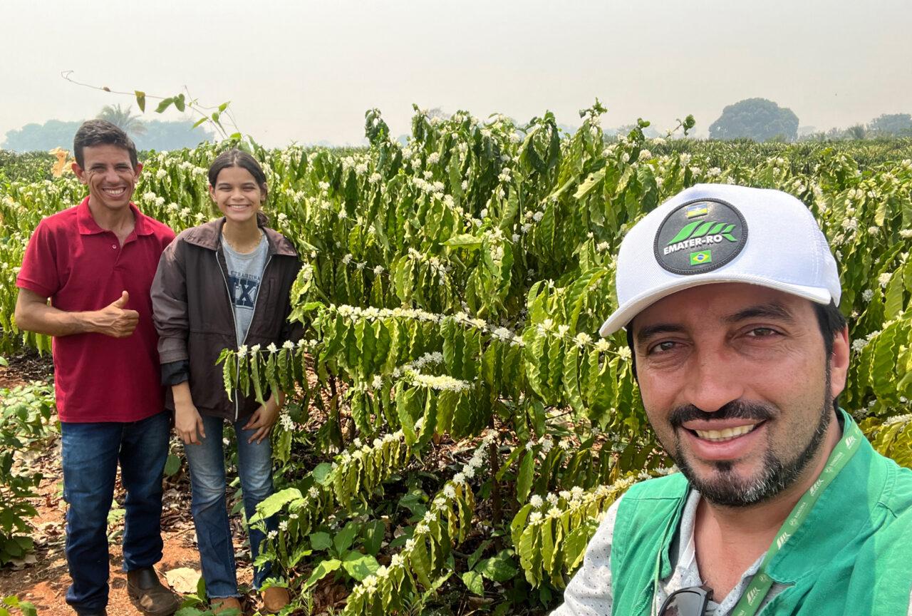 Assistência técnica oferecida pelo governo de RO eleva qualidade do café dos produtores de Rolim de Moura Assistência técnica oferecida pelo governo de RO eleva qualidade do café dos produtores de Rolim de Moura