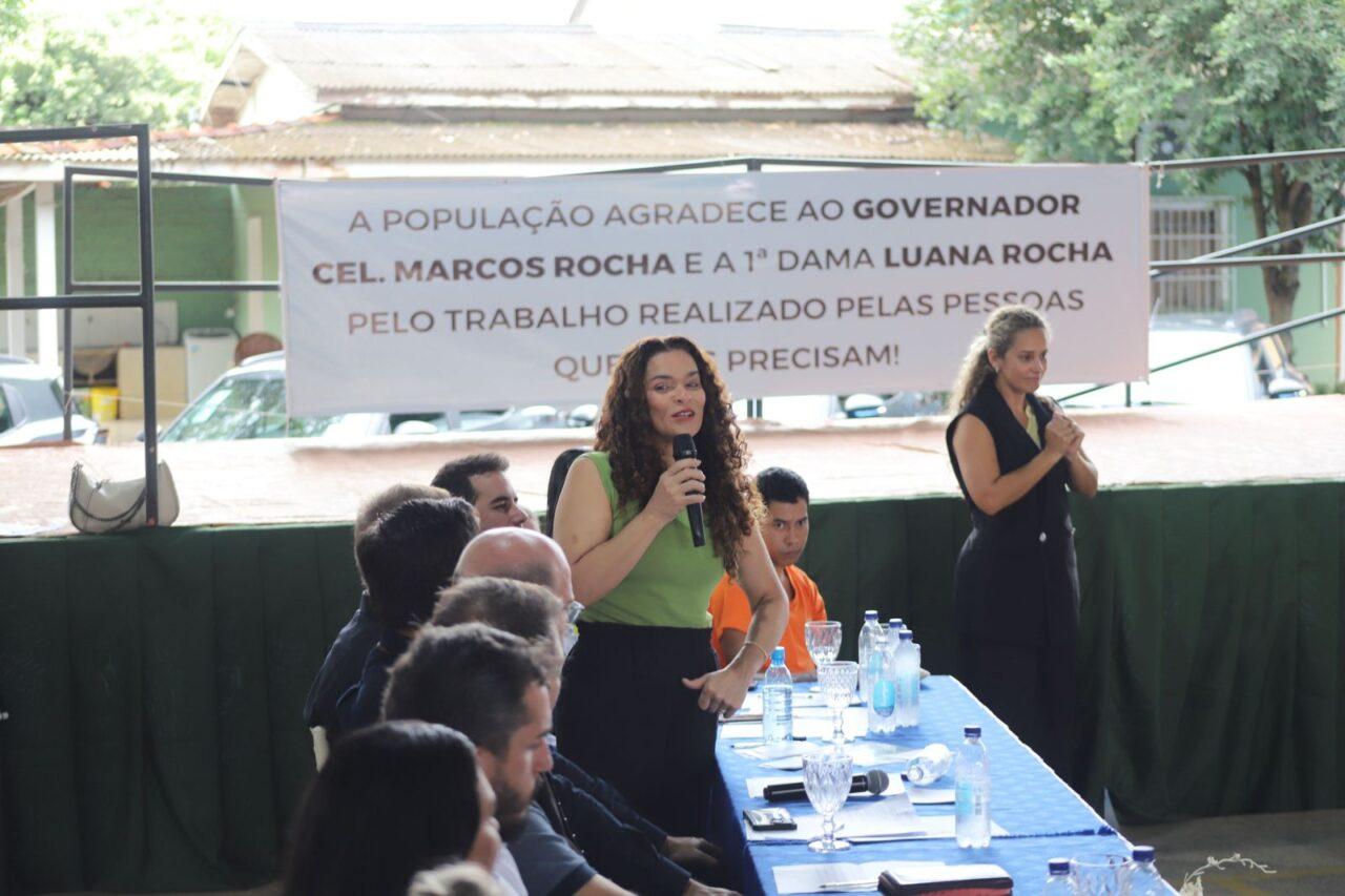Governo de RO paga mais de R$ 4 milhões e garante compra de 38 veículos para atividades das Apaes no estado Governo de RO paga mais de R$ 4 milhões e garante compra de 38 veículos para atividades das Apaes no estado