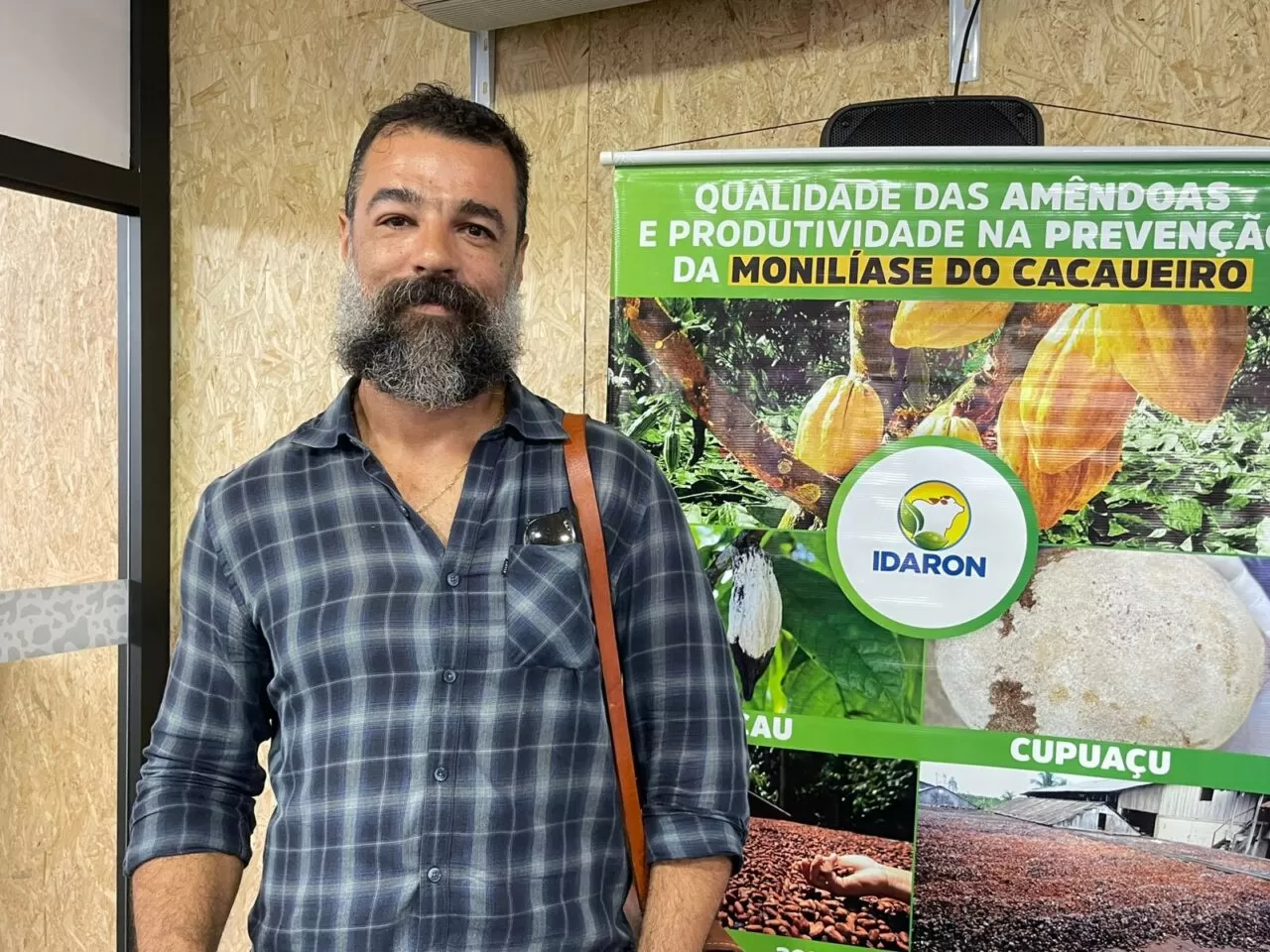 Monilíase do cacaueiro e serviços de inspeção são destacados no primeiro dia da Rondônia Rural Show