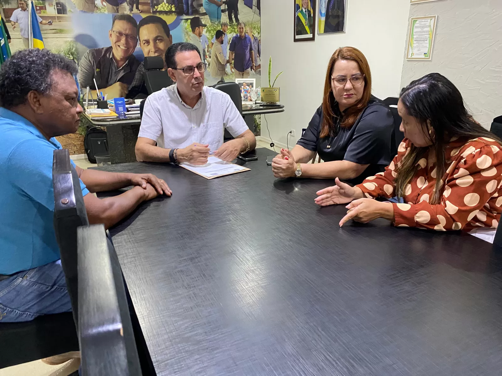 Prefeito Aldo Júlio assina termo de adesão ao Selo UNICEF 2025-2028 e reforça compromisso de Rolim de Moura com os direitos de crianças e adolescentes Prefeito Aldo Júlio assina termo de adesão ao Selo UNICEF 2025-2028 e reforça compromisso de Rolim de Moura com os direitos de crianças e adolescentes