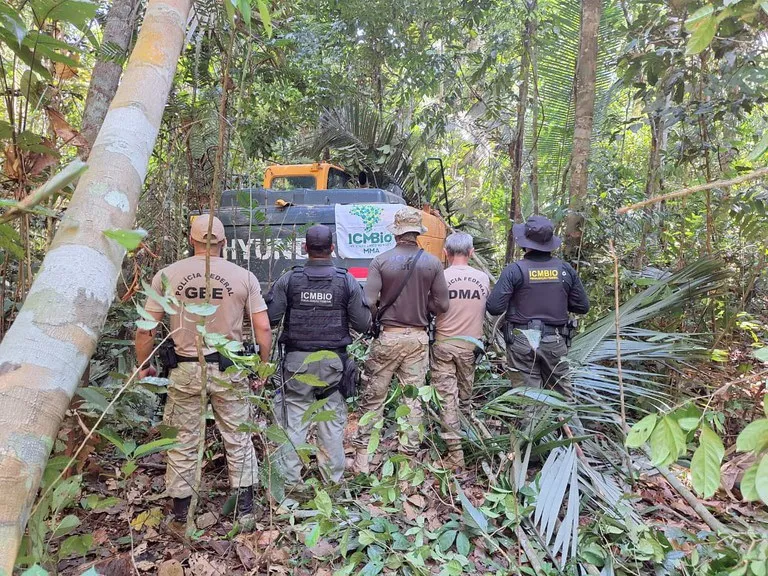PF deflagra em combate a crimes ambientais em Rondônia PF deflagra em combate a crimes ambientais em Rondônia